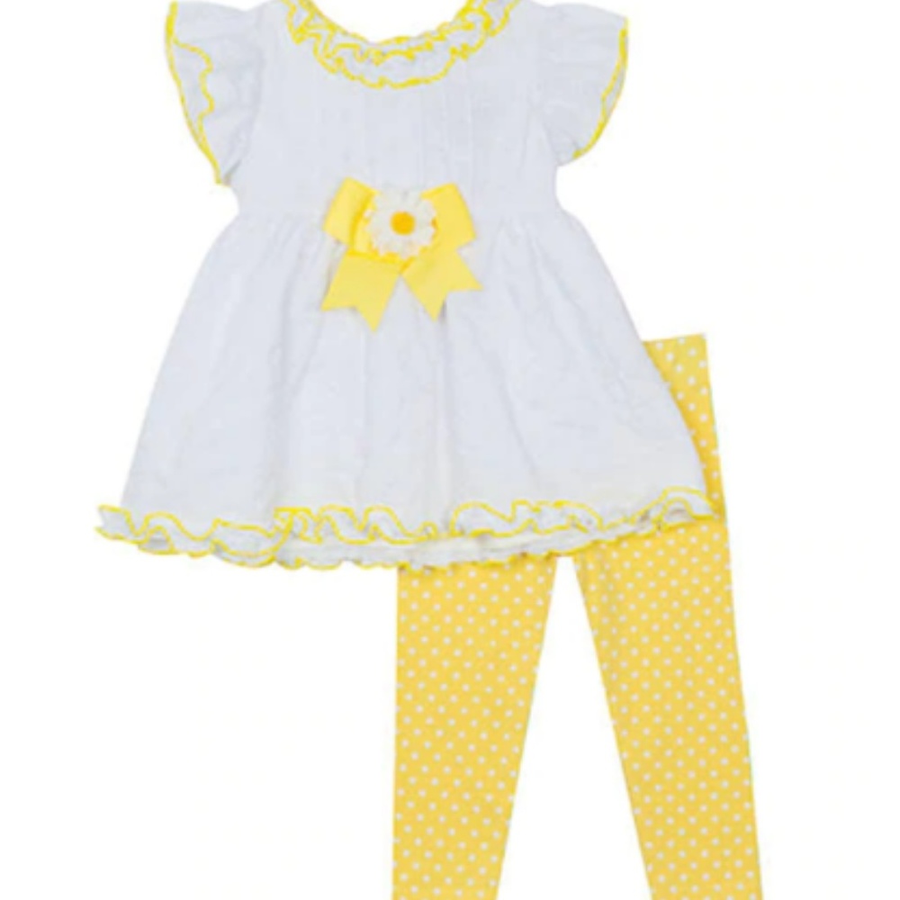 🆕 RARE EDITIONS 18m White/yellow eyelet shirt set